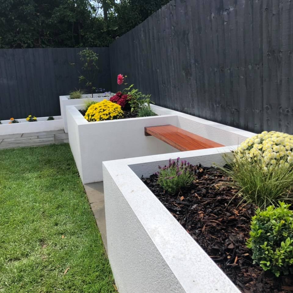 White Planter With Seat